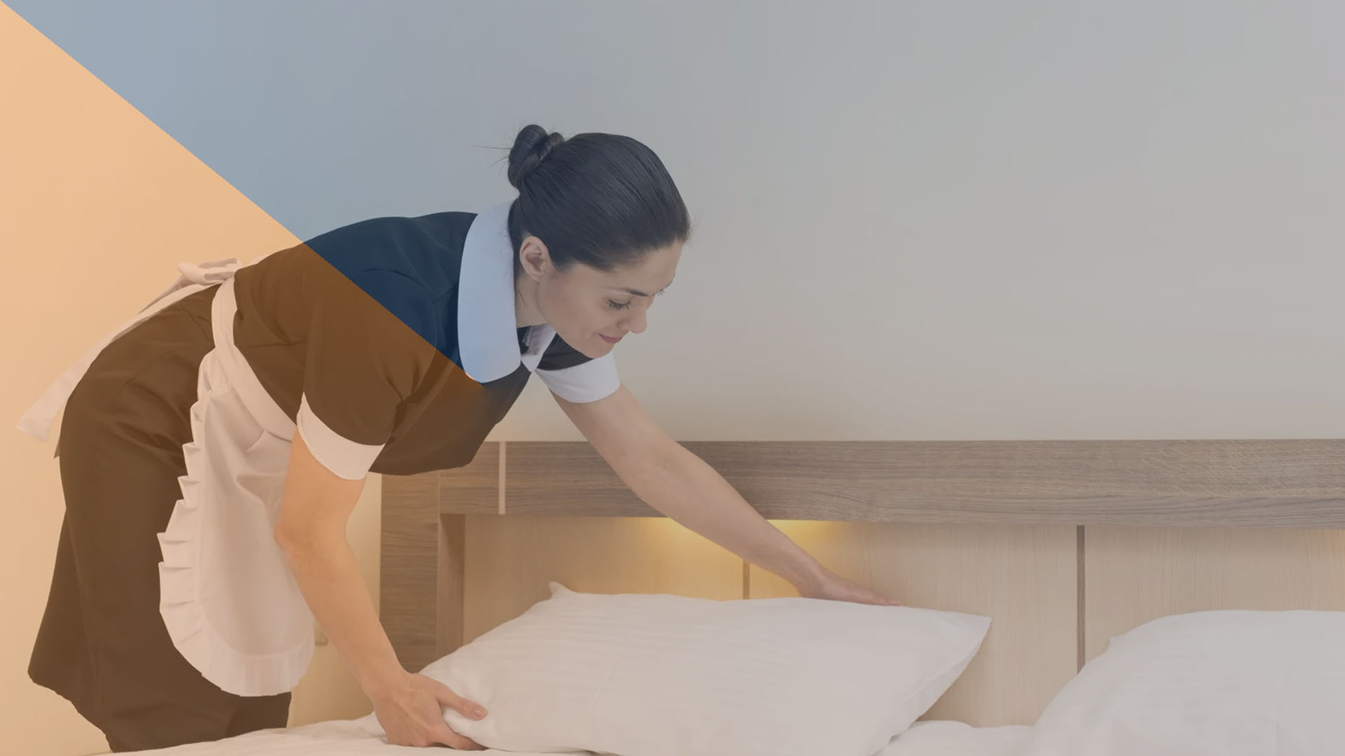 مكتب مسار القمر لجلب الأيدي العاملة